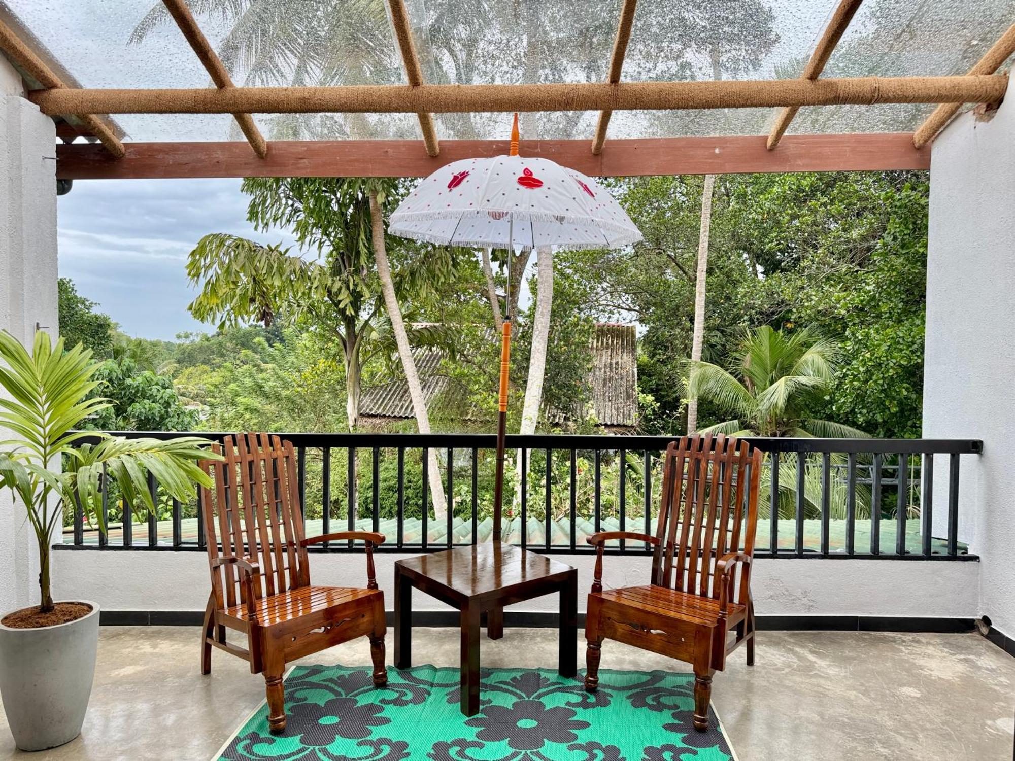 Swastha Ayurveda Villa Hikkaduwa Bagian luar foto